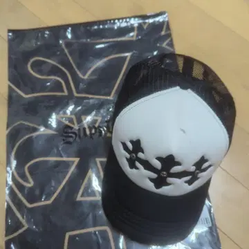 SupplieR 크로스 가죽 패치 메쉬 캡