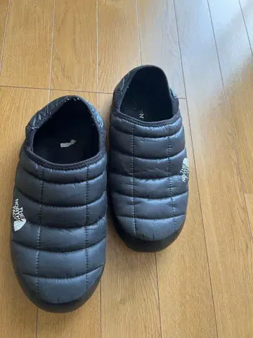 THE NORTH FACE 블랙 슬립온 25