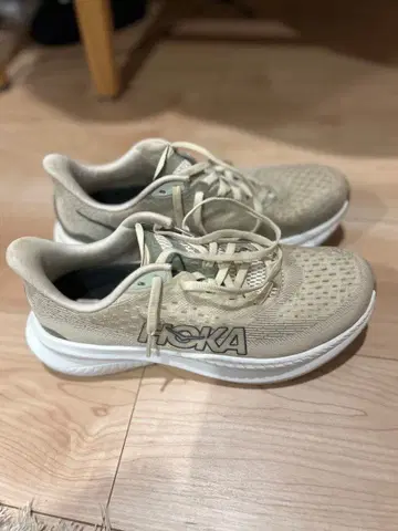 호카 오네오네 마하 6 마하 6 25.5cm 베이지 계열