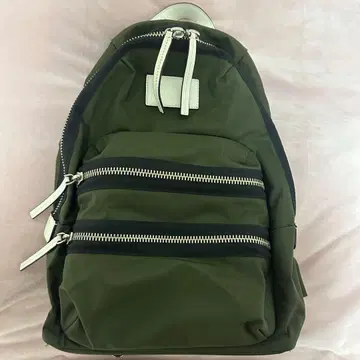 MARC BY MARC JACOBS 올리브 그린 나일론 백팩