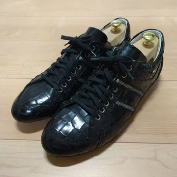 PACIOTTI 크로커다일 패턴 스니커즈