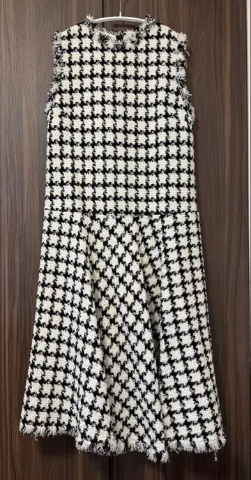 투모로우랜드 컬렉션 하운드투스 트위드 원피스