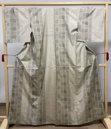 A 기모노 편안한 무늬 베이지  순수 실크 이중 기모노 코몬 기모노 K5