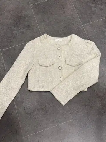 한국 화이트 아우터 (트위드 계열)