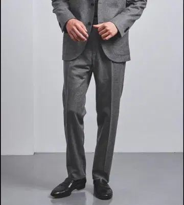 유나이티드 애로우즈 슬랙스 라이트 플란넬 1 플리츠 팬츠 그레이