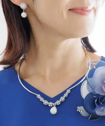 포멀 파티 액세서리 뉘앙스 가득 메탈 바 목걸이