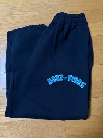 ROXY 블랙 스웨트 팬츠