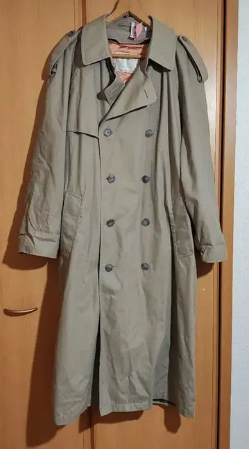 london fog TOWNE 베이지 트렌치코트