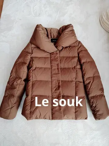 Le souk 브라운 다운 자켓