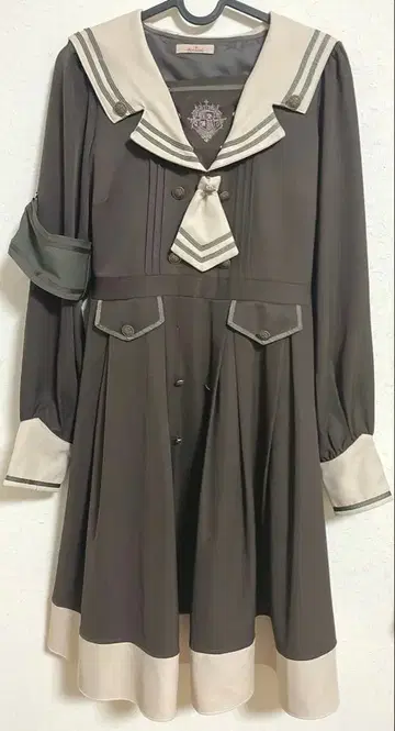 Amavel 미니 리 원피스 브라운