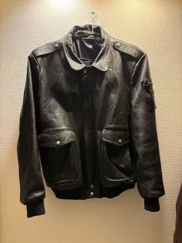 레더 봄버 자켓 블랙 60