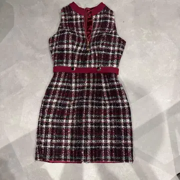 보르도 계열 체크 타이트 드레스