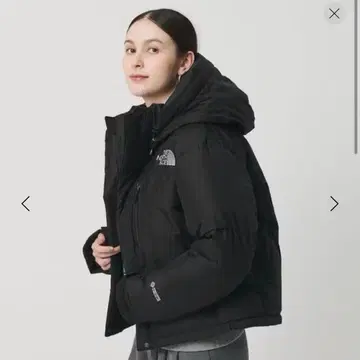 [ 미사용 새상품 ] THE NORTH FACE 숏 바르톨로 라이트 자켓