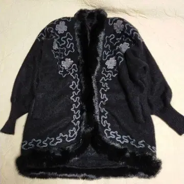 새상품급 블랙 퍼 가디건 롱