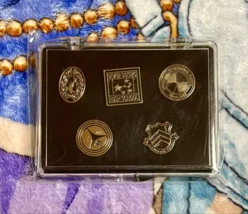 페르소나 25주년 기념 굿즈 엠블럼 핀즈 5개교 세트