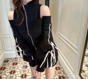 amerge 리본 오프숄더 맨투맨 원피스 M 블랙