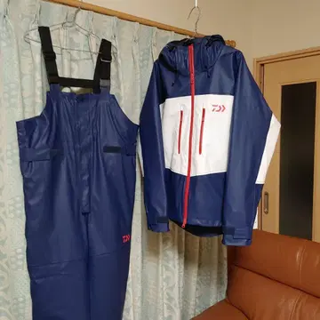 다이와 오션 살로펫 윈터 수트 (M) DW-6024 새상품