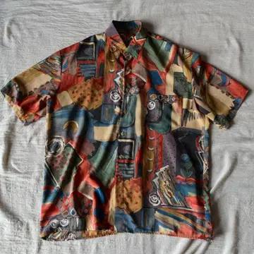 아일랜드 구제 의류 패턴 셔츠