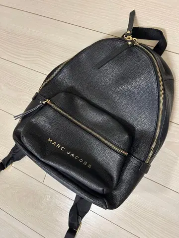 마크 제이콥스 블랙 가죽 백팩