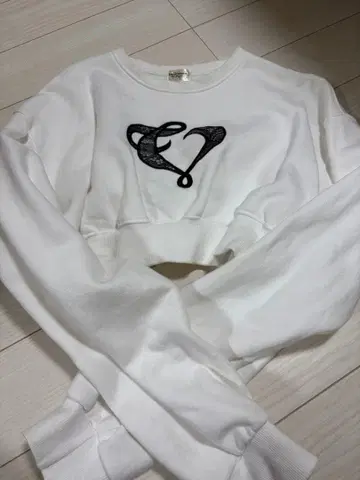 thevirgins lace heart logo cropped sweat
