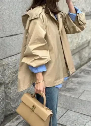 엠마 테일러 3WAY 플레어 마운틴 후드티 베이지