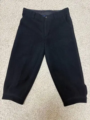 WORK NOT WORK 블랙 크롭 팬츠