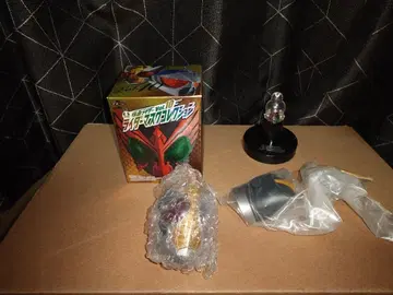 가면라이더 마스크 컬렉션 브레이드 발광 받침대