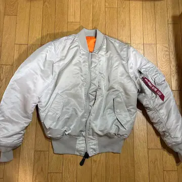 새상품급 실버 MA-1 플라이트 자켓