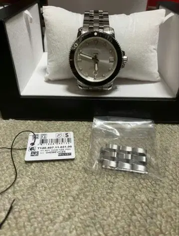 Tissot 씨스타 1000 오토매틱 실버