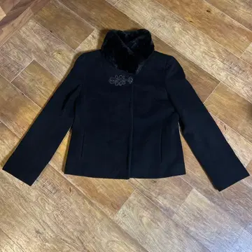 비비안탐 블랙 코트 퍼 카라 부착