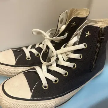 블랙 하이컷 스니커즈 지퍼 포함