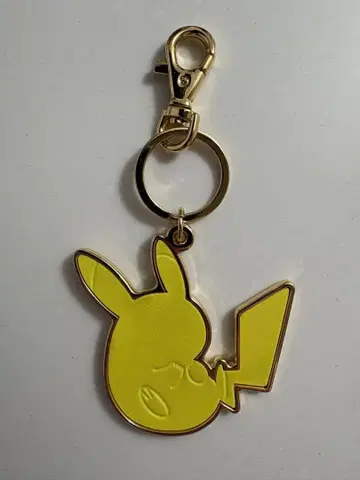 천연 가죽 키링 피카츄