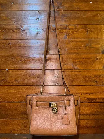 Michael Kors 브라운 숄더백