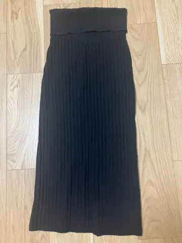 ATON 리브 니트 타이트 스커트