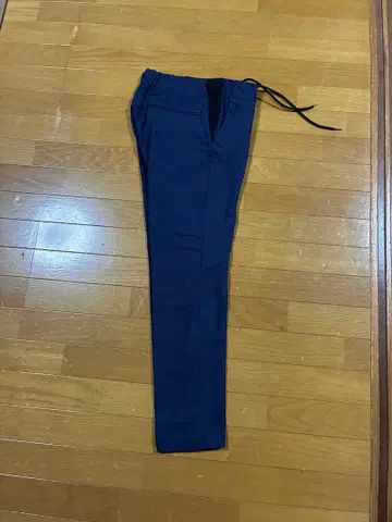 NANO UNIVERSE 네이비 스트레이트 슬림 팬츠