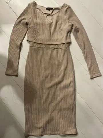 [ rienda ] 베이지 니트 원피스