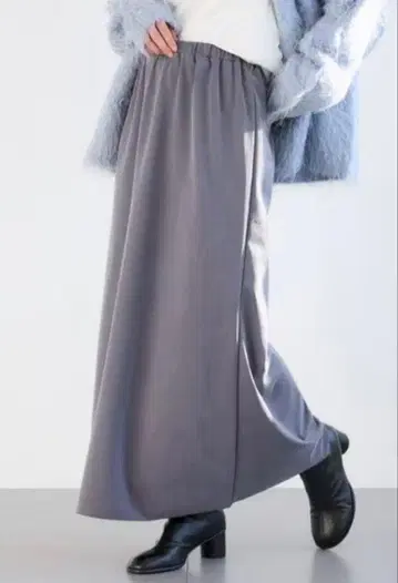 피브릴 컷 새틴 스커트 / 머신 워셔블 반야드