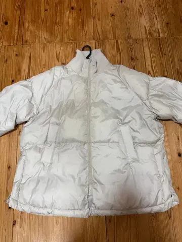화이트 다운 자켓 LOWRYSFARM