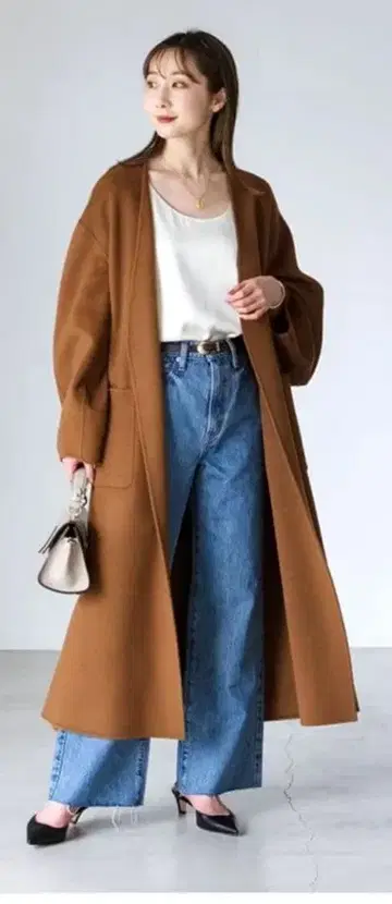 새상품급 NOBLE Super160s 퍼프 슬리브 롱 코트