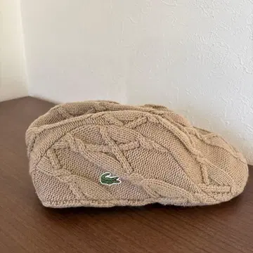 라코스테 베이지 니트 헌팅 LACOSTE