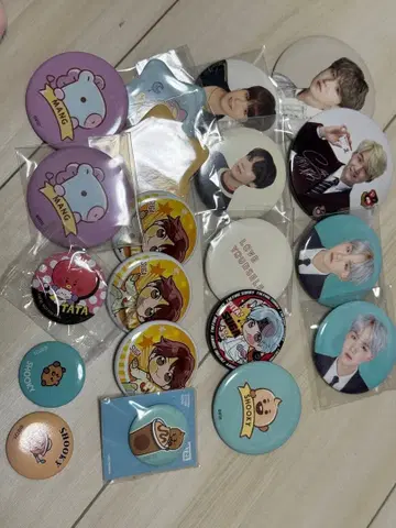 K-POP 아이돌 캐릭터 캔뱃지 세트