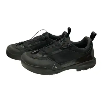 ROA CINGINO 43 블랙 스니커즈