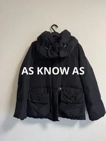 AS KNOW AS 빅 숄 다운 자켓 블랙