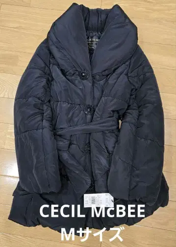 CECIIL McBEE M 사이즈 다운 자켓