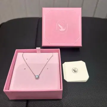 미사용 새상품 SWAROVSKI 목걸이