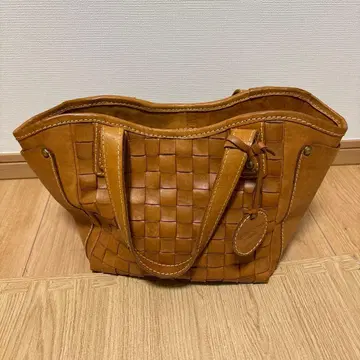 주케로 휠라뜨뜨개질 가죽 핸드백