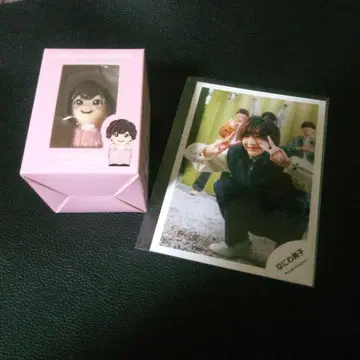 아이돌 마스코트 피규어와 사진