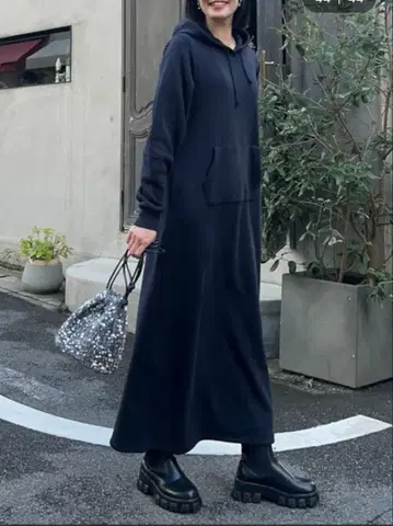 후드 부착 속기모 맥시 길이 후드 맨투맨 원피스