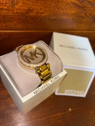 MICHAEL KORS 골드 팔찌 시계