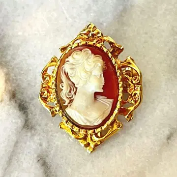 컨디션 최상 빈티지 카메오 브로치